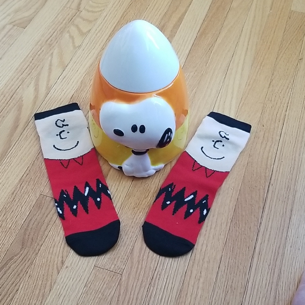 Snoopy Ceramic Candy Corn Cookie Jar and Charlie Brown Socks